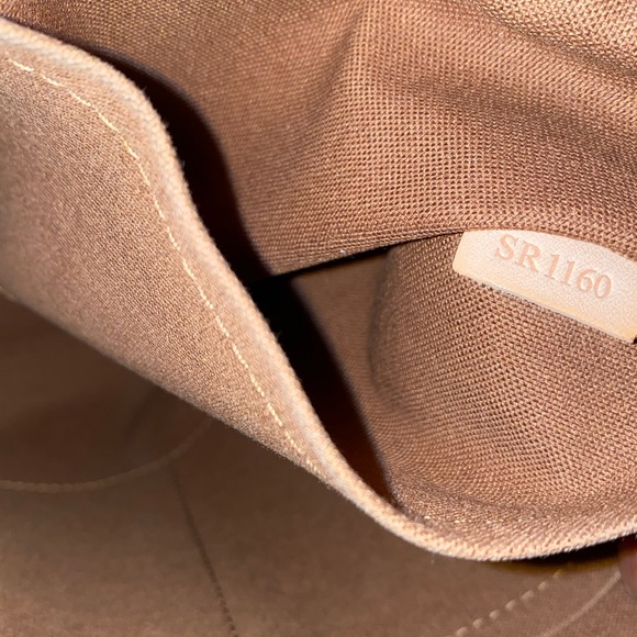 🚫SOLD🚫Authentic Louis Vuitton Palermo PM - Picture 11 of 11